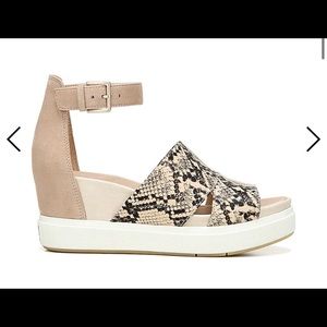 Dr Scholls Say What Wedge New in Box